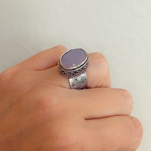 Sterling Silver Chalcedony Large Stone Statement Ring - Picture 6 of 10